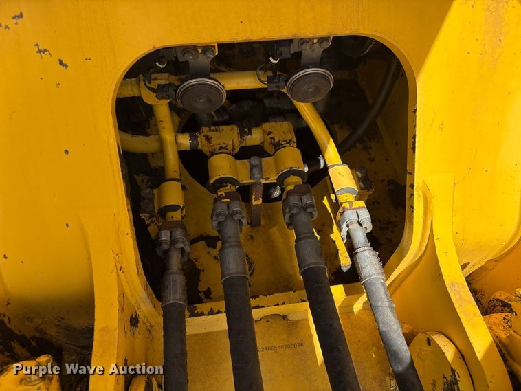image for item EA7242 2015 Komatsu PC240LC-10 long reach excavator