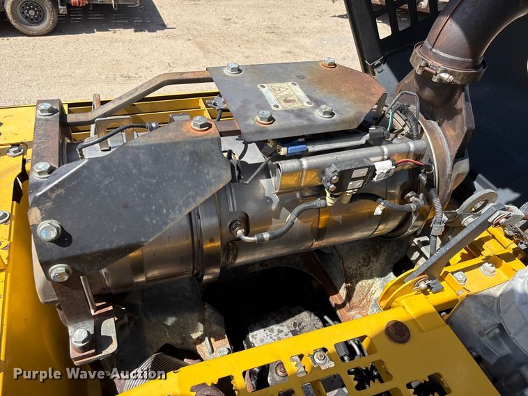 image for item EA7242 2015 Komatsu PC240LC-10 long reach excavator