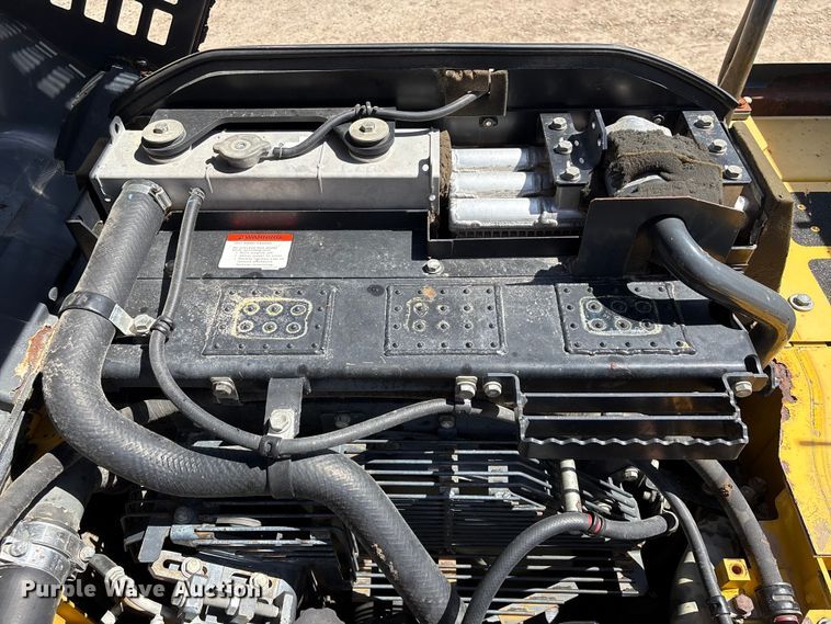 image for item EA7242 2015 Komatsu PC240LC-10 long reach excavator