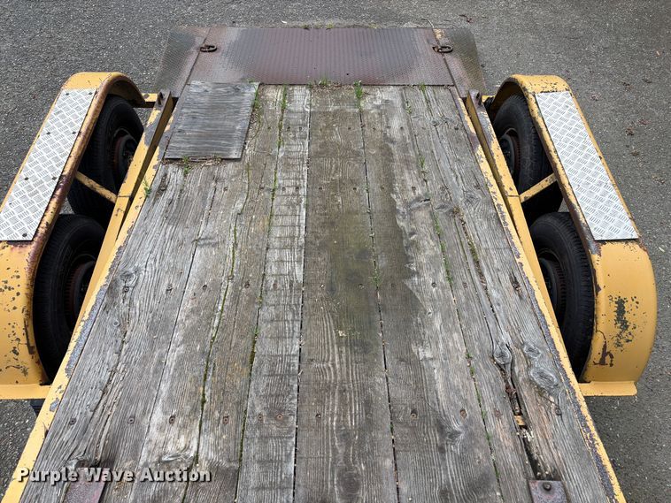 image for item EC8265 2000 Zieman Z-P21699 tilt deck utility trailer