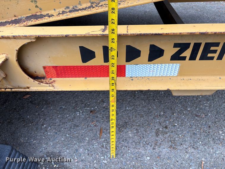 image for item EC8265 2000 Zieman Z-P21699 tilt deck utility trailer