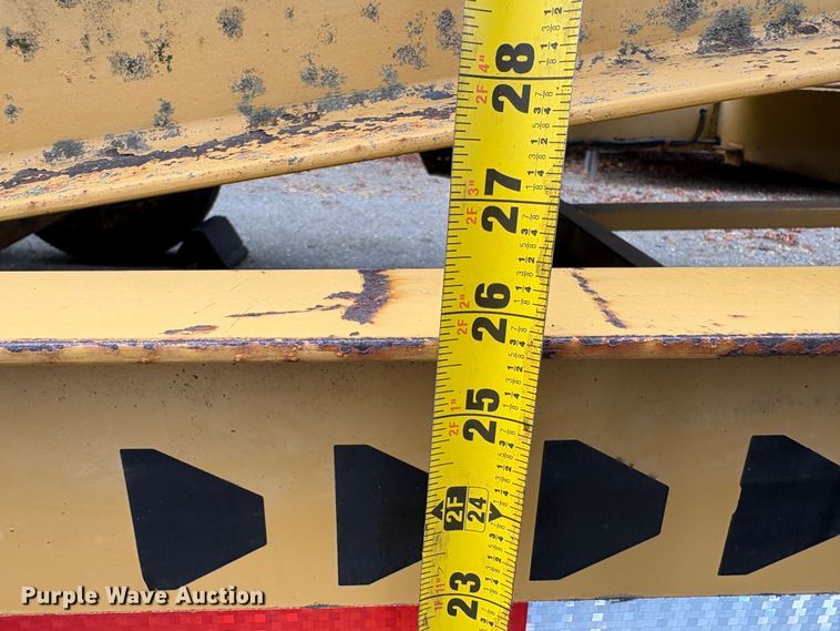 image for item EC8265 2000 Zieman Z-P21699 tilt deck utility trailer