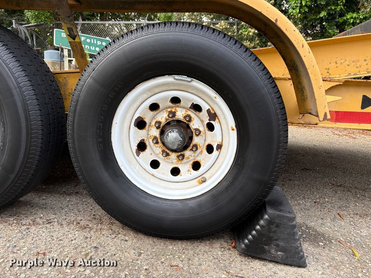 image for item EC8265 2000 Zieman Z-P21699 tilt deck utility trailer