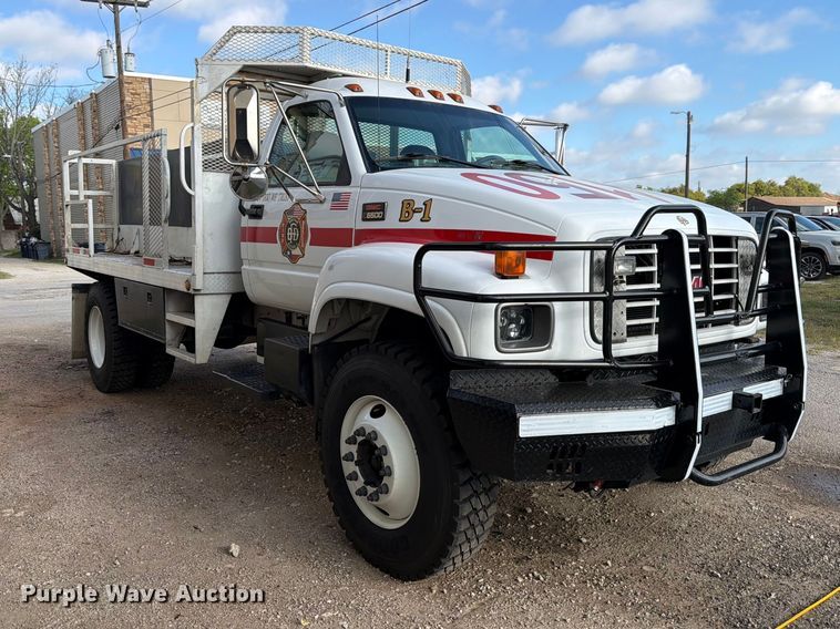 image for item ED5193 2002 GMC C6500 brush fire truck