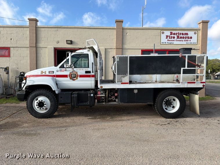 image for item ED5193 2002 GMC C6500 brush fire truck
