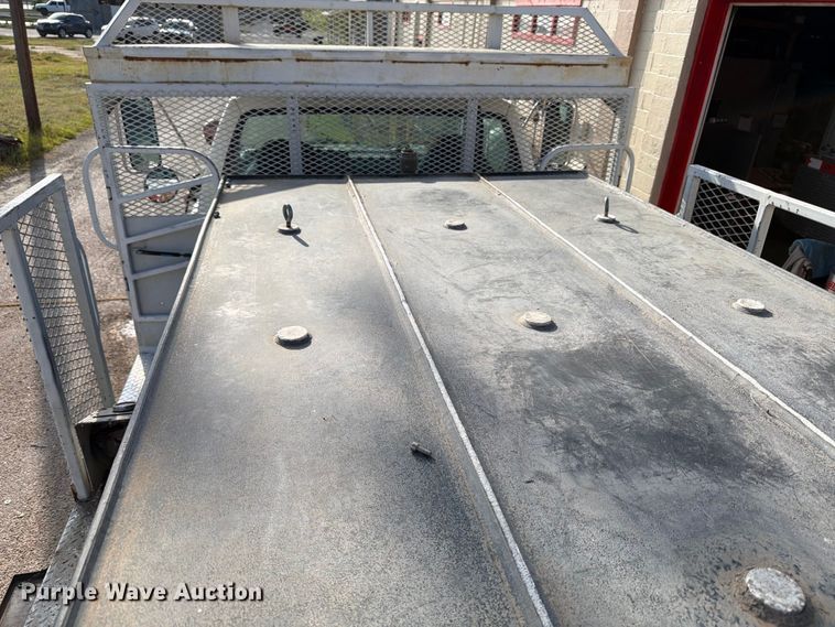 image for item ED5193 2002 GMC C6500 brush fire truck