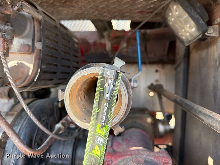 image for item ED5193 2002 GMC C6500 brush fire truck