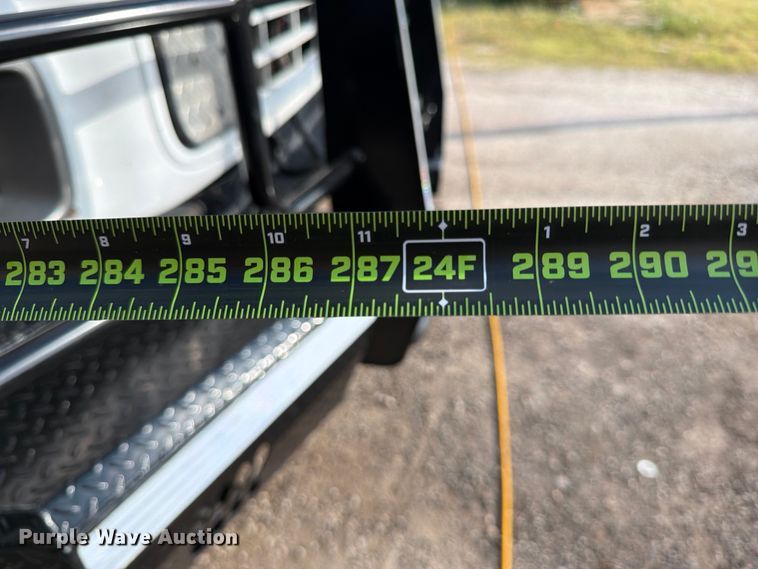 image for item ED5193 2002 GMC C6500 brush fire truck