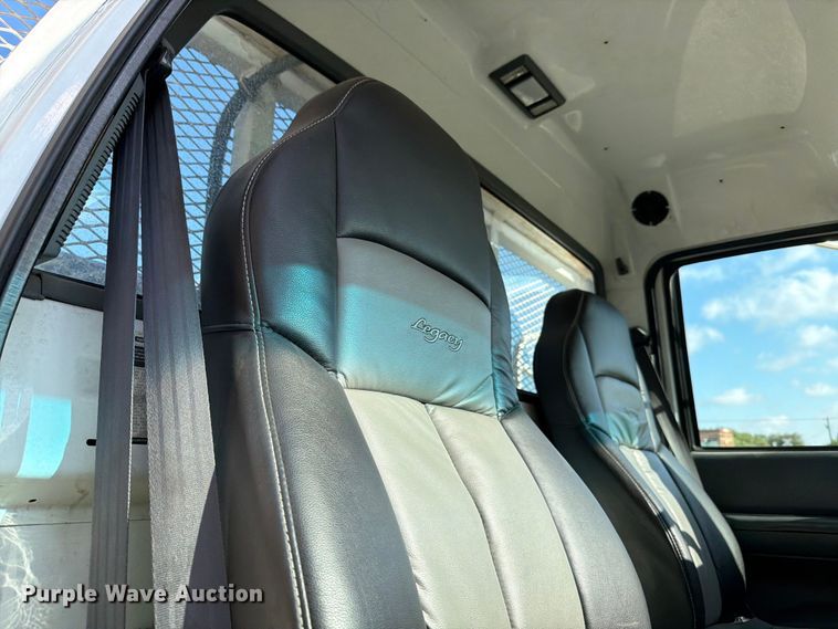 image for item ED5193 2002 GMC C6500 brush fire truck