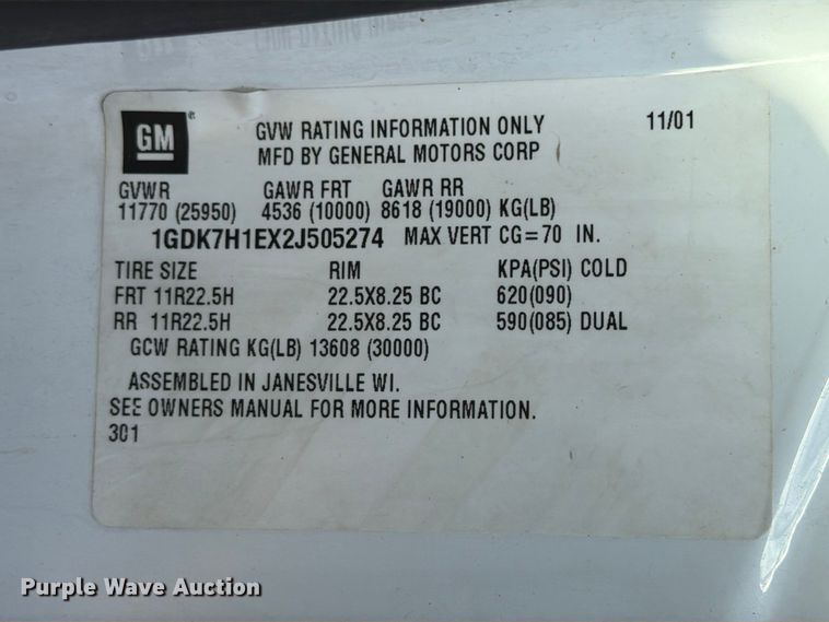 image for item ED5193 2002 GMC C6500 brush fire truck