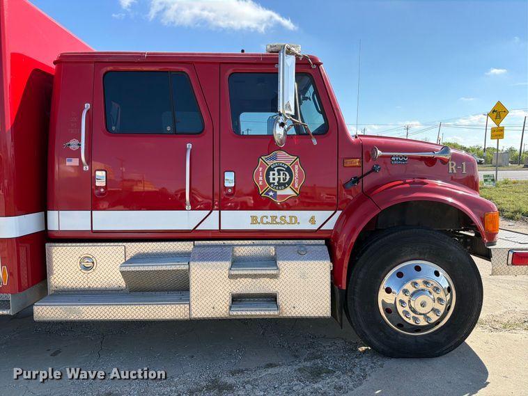 image for item ED5194 2002 International 4900 pumper fire truck