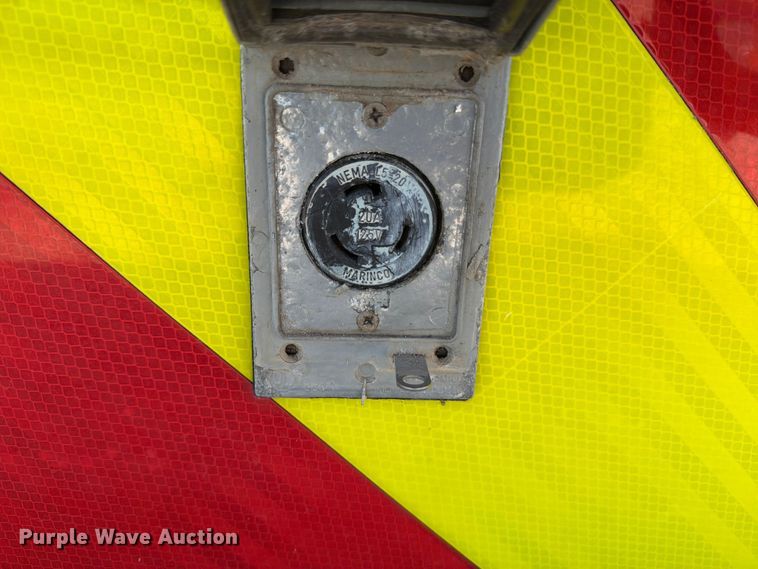 image for item ED5194 2002 International 4900 pumper fire truck