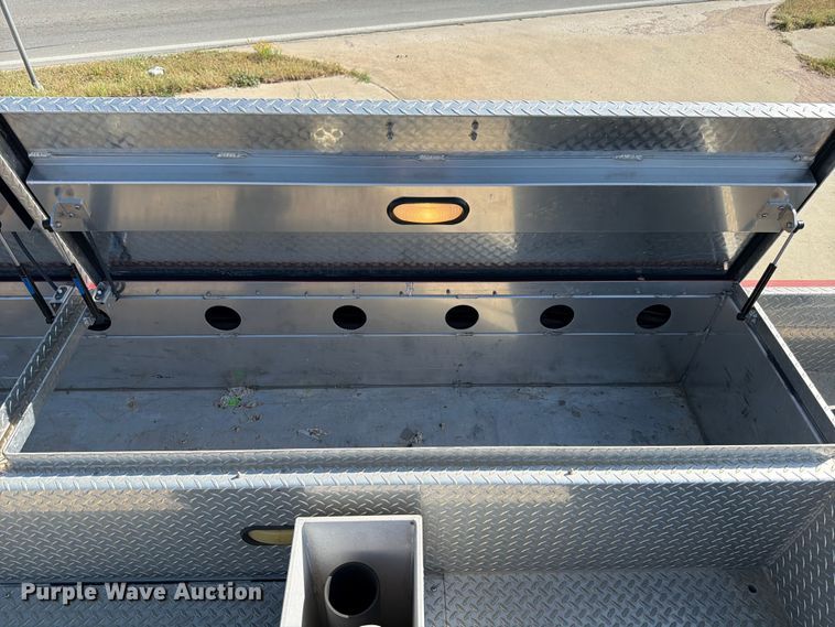 image for item ED5194 2002 International 4900 pumper fire truck