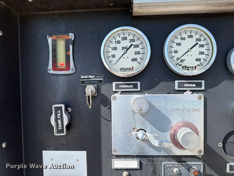 image for item ED5194 2002 International 4900 pumper fire truck