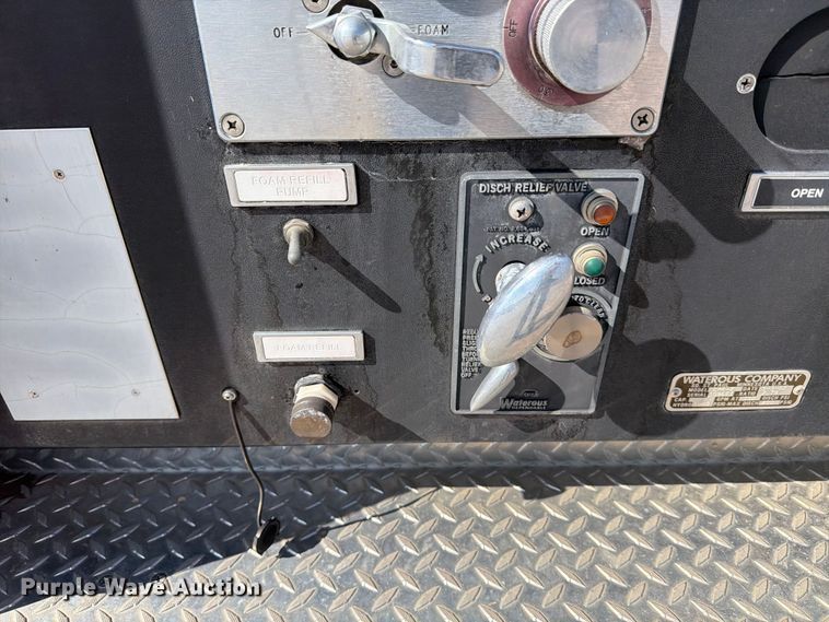 image for item ED5194 2002 International 4900 pumper fire truck