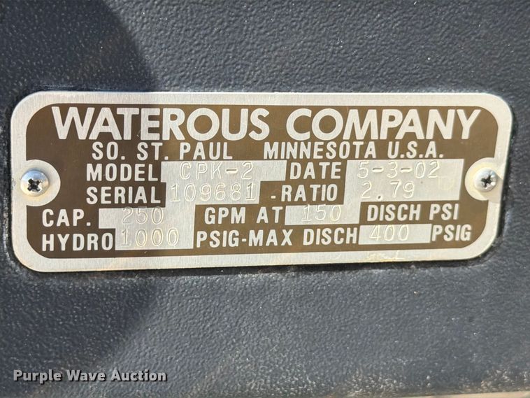 image for item ED5194 2002 International 4900 pumper fire truck