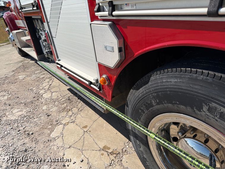 image for item ED5194 2002 International 4900 pumper fire truck