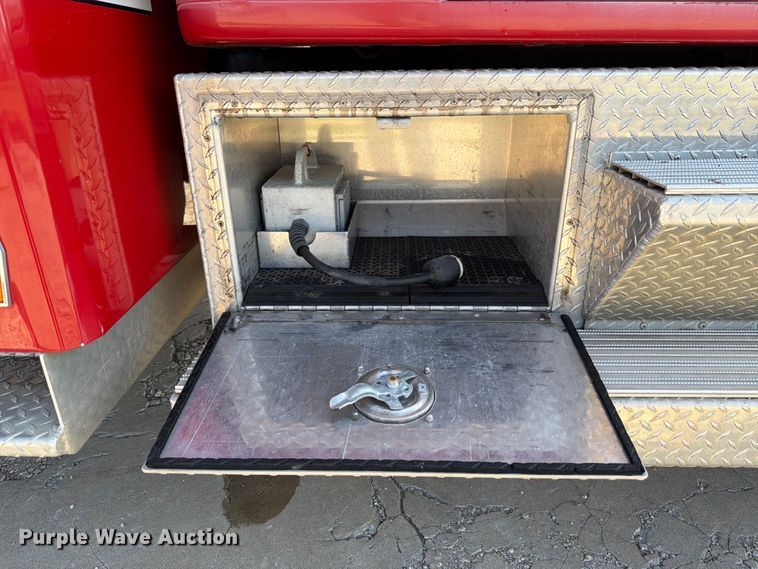 image for item ED5194 2002 International 4900 pumper fire truck