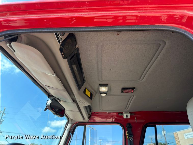 image for item ED5194 2002 International 4900 pumper fire truck