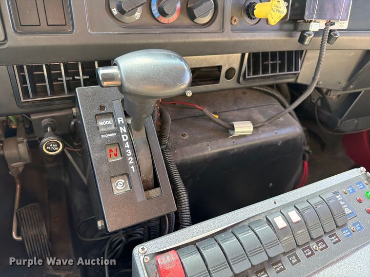 image for item ED5194 2002 International 4900 pumper fire truck