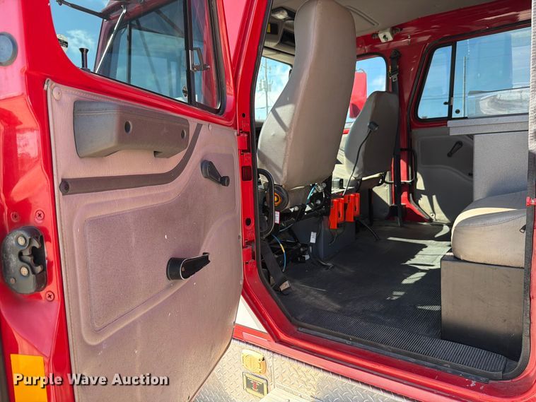 image for item ED5194 2002 International 4900 pumper fire truck