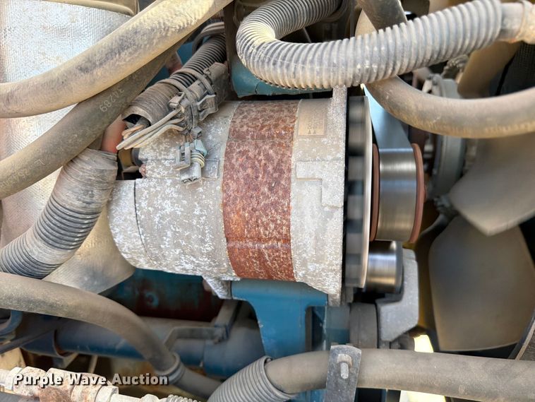 image for item ED5194 2002 International 4900 pumper fire truck