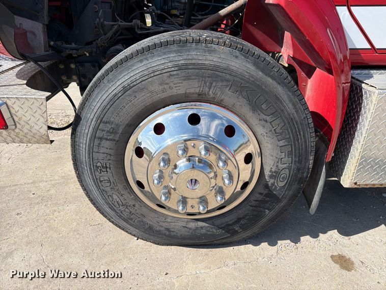 image for item ED5194 2002 International 4900 pumper fire truck