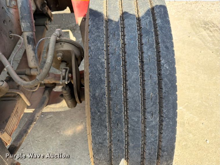 image for item ED5194 2002 International 4900 pumper fire truck