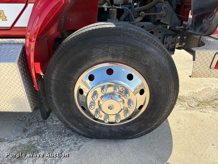 image for item ED5194 2002 International 4900 pumper fire truck