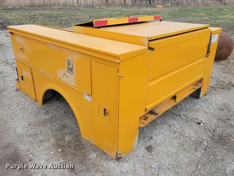 image for item EE0907 Omaha utility bed