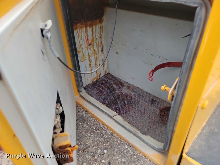 image for item EE0907 Omaha utility bed