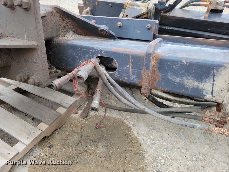 image for item EE0909 John Deere  motor grader wing blade