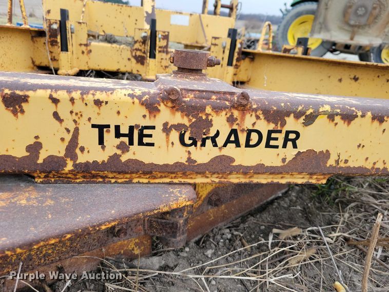 image for item EE0912 The Grader grader blade