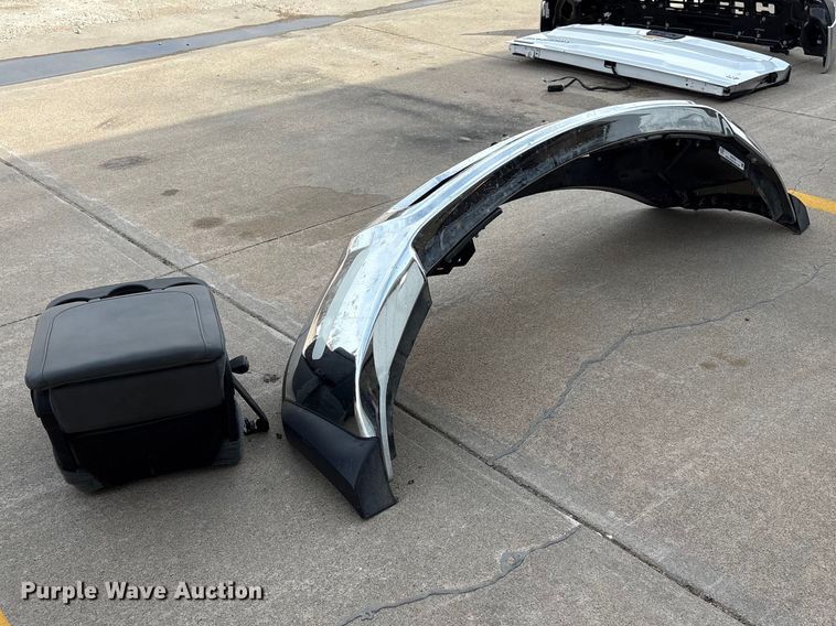 image for item EI5752 Truck parts