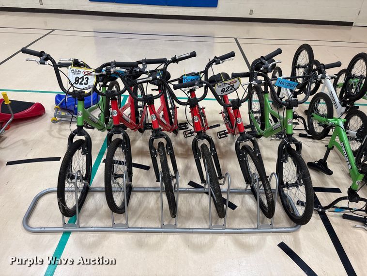 image for item EI5777 Sporting goods