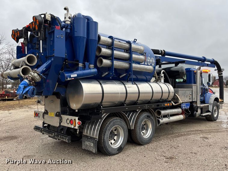 image for item EM5025 2014 Mack GU713  sewer jetter truck