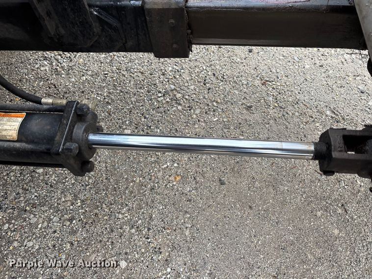 image for item EM5025 2014 Mack GU713  sewer jetter truck