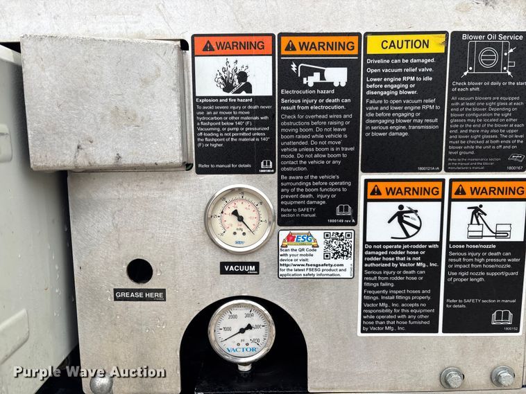 image for item EM5025 2014 Mack GU713  sewer jetter truck