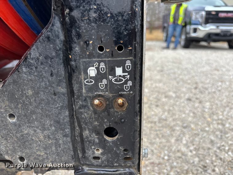 image for item EM5025 2014 Mack GU713  sewer jetter truck