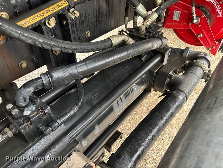 image for item EM5025 2014 Mack GU713  sewer jetter truck