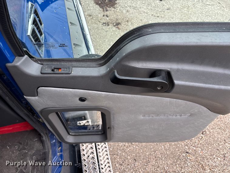 image for item EM5025 2014 Mack GU713  sewer jetter truck