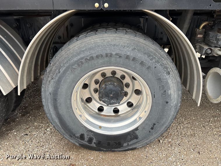 image for item EM5025 2014 Mack GU713  sewer jetter truck