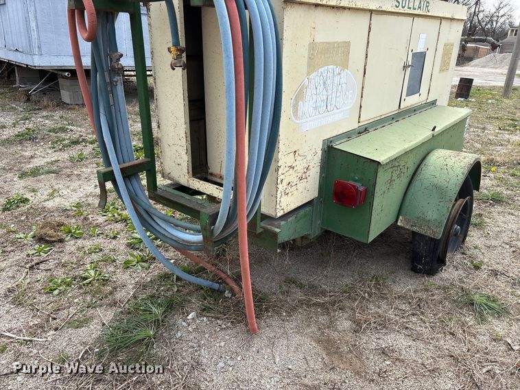 image for item EO4062 Sullair 185DPQ2W air compressor