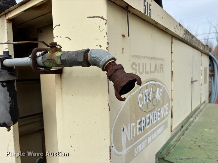 image for item EO4062 Sullair 185DPQ2W air compressor