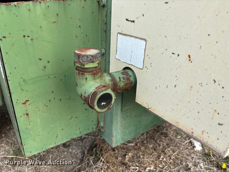 image for item EO4062 Sullair 185DPQ2W air compressor