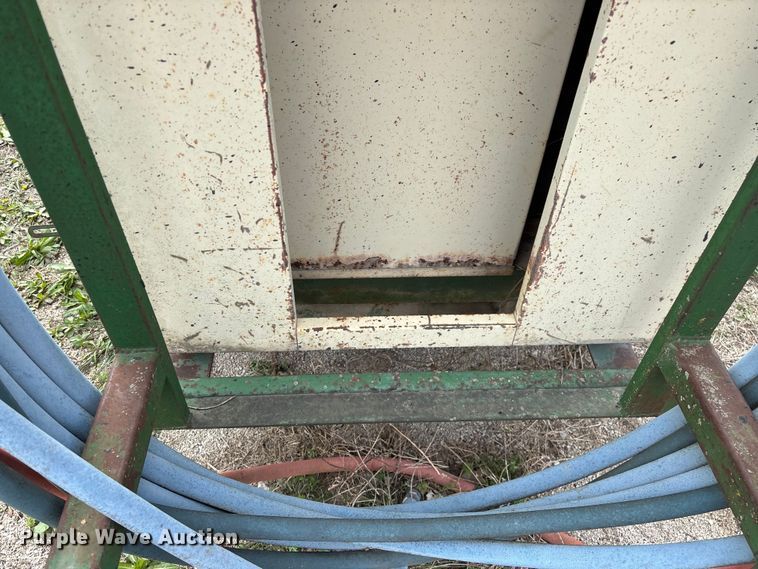 image for item EO4062 Sullair 185DPQ2W air compressor