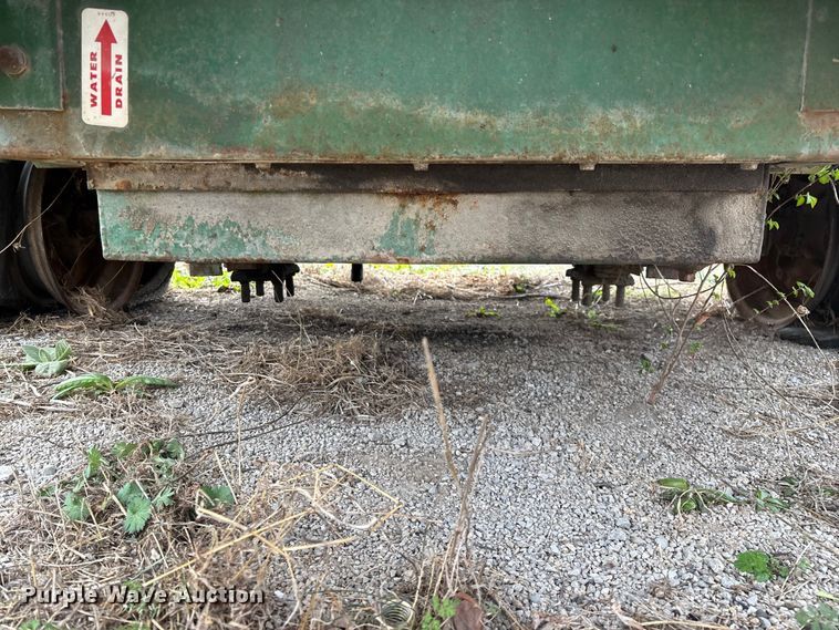 image for item EO4062 Sullair 185DPQ2W air compressor