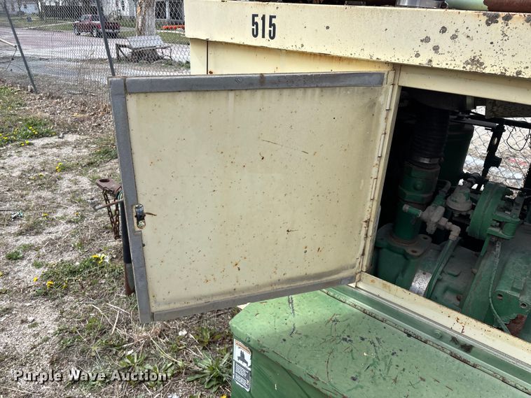 image for item EO4062 Sullair 185DPQ2W air compressor