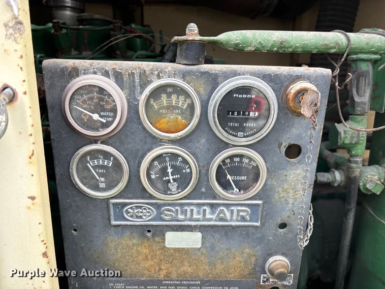 image for item EO4062 Sullair 185DPQ2W air compressor