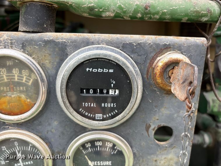 image for item EO4062 Sullair 185DPQ2W air compressor